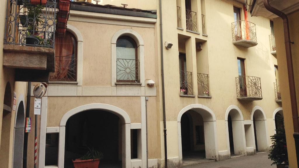 Le Joli Coin Du Passage Leilighet Aosta Eksteriør bilde