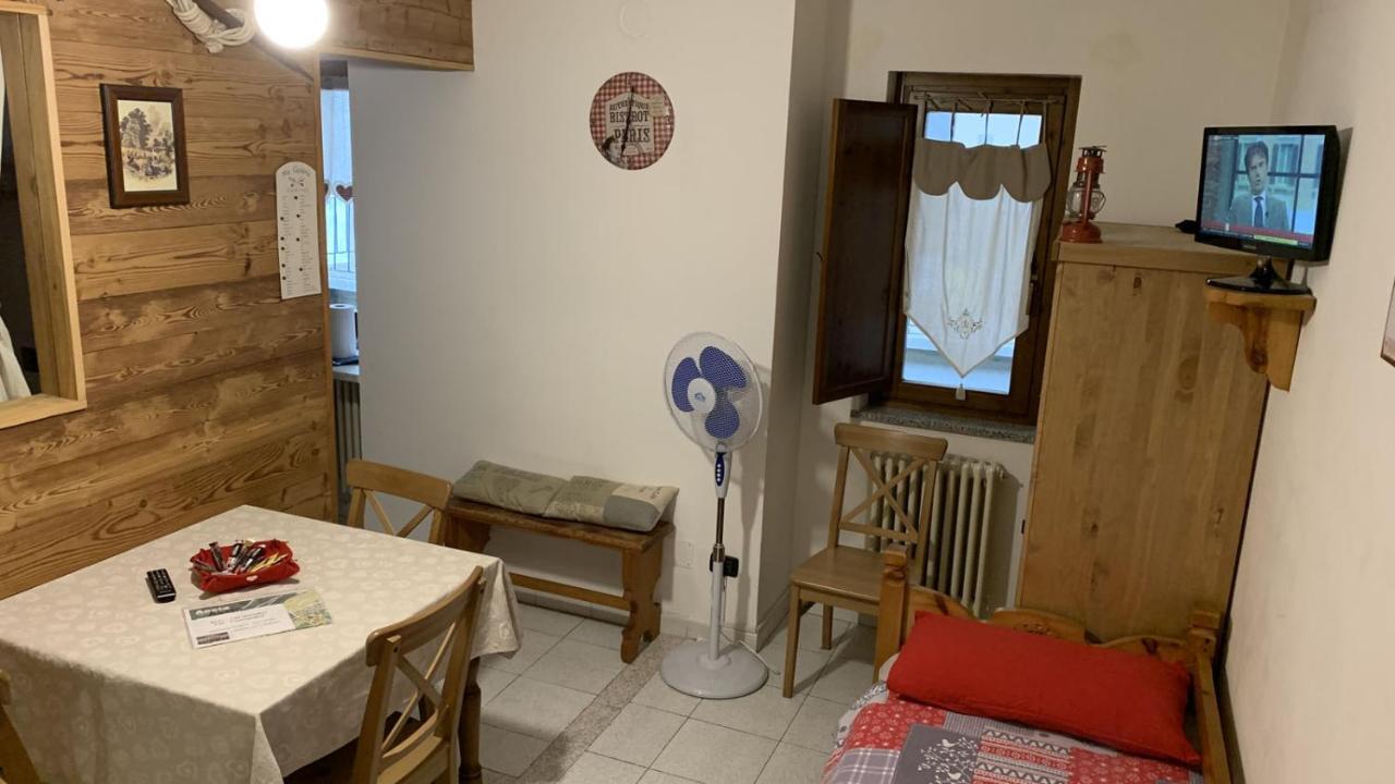 Le Joli Coin Du Passage Leilighet Aosta Eksteriør bilde